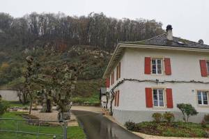 Canal d'Entreroches Maison du commis