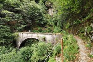 Valle Morobbia Wanderung Giubiasco - Monti di Verona