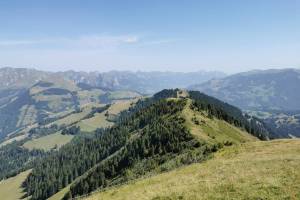 Hundsrügg Gipfelsicht zum Simmental