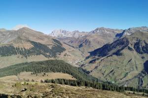 Abstieg vom Chlei Chrüz, Blick nach St. Antönien