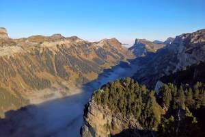 Niederhorn Blick ins Justistal und zur Sichle