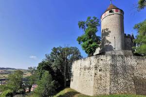 Schloss Lucens